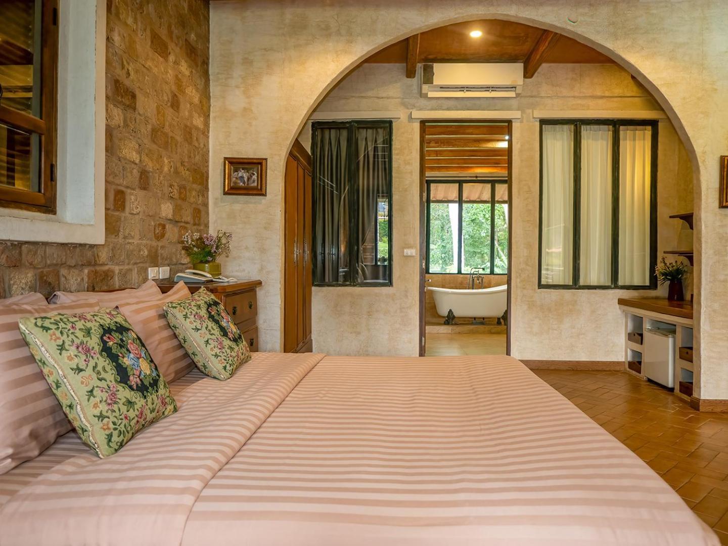 La Toscana Suan Phueng Εξωτερικό φωτογραφία